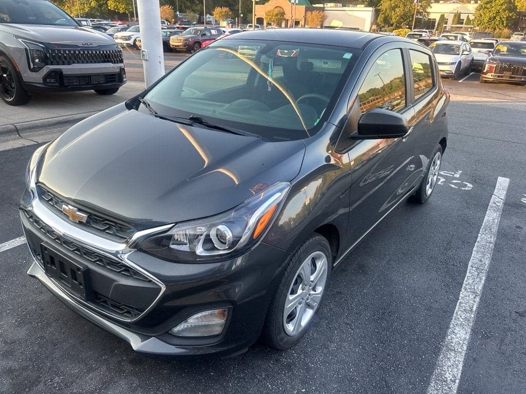 2022 Chevrolet Spark LS — photo 1 of 5