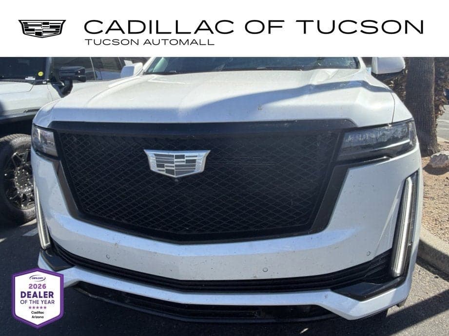 2023 Cadillac Escalade 4WD Sport Platinum — photo 1 of 5