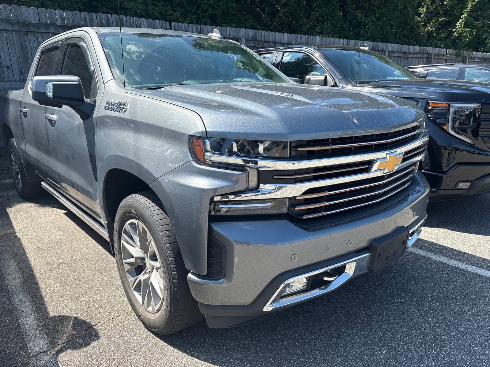 2019 Chevrolet Silverado 1500 High Country — photo 1 of 5