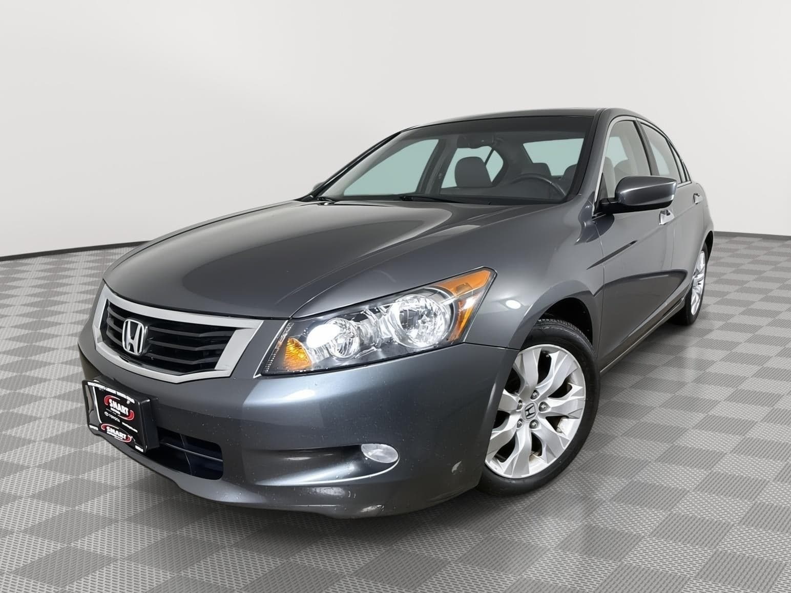 2010 Honda Accord Sdn EX-L — photo 1 of 32