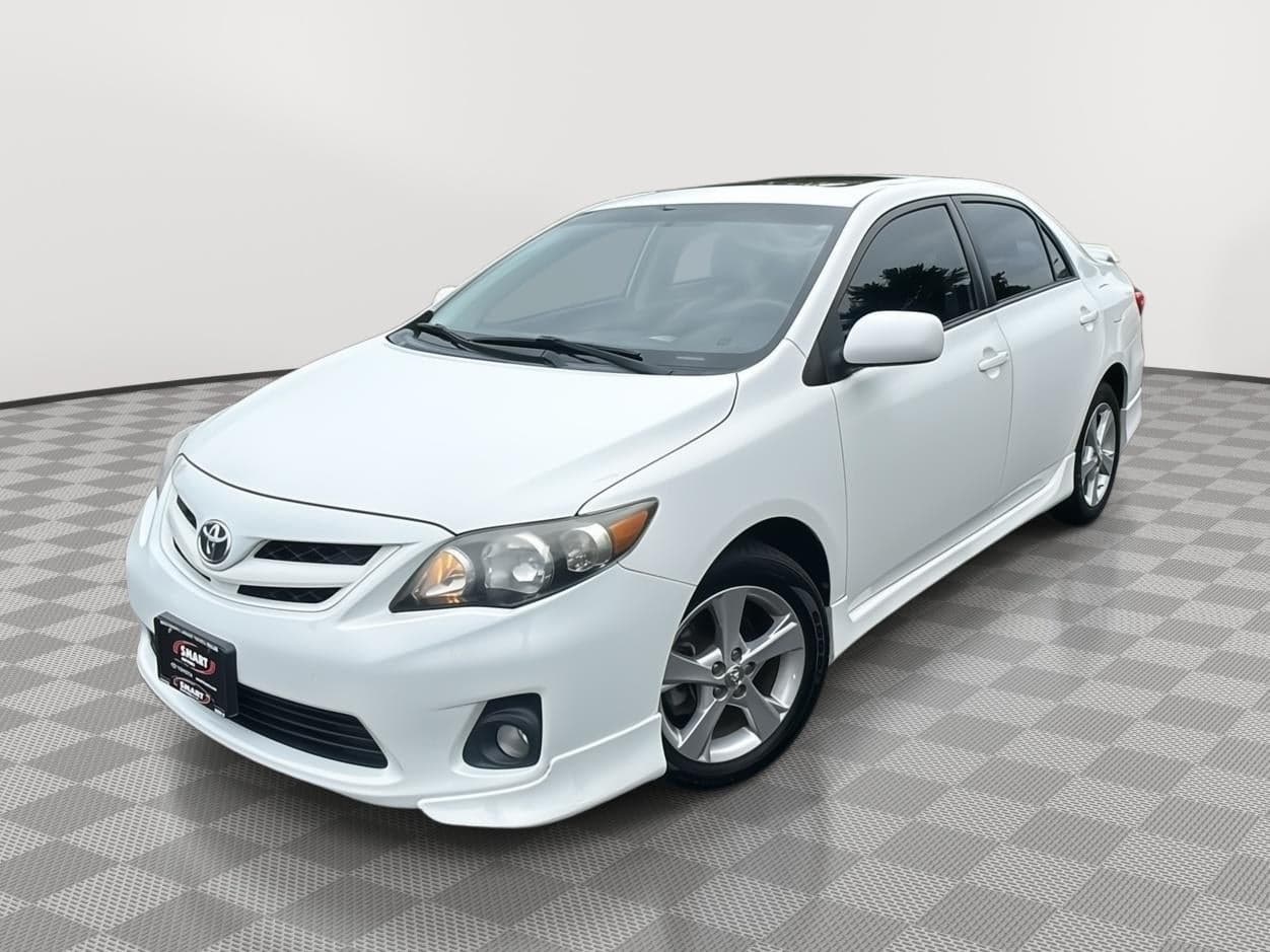 2011 Toyota Corolla S — photo 1 of 35