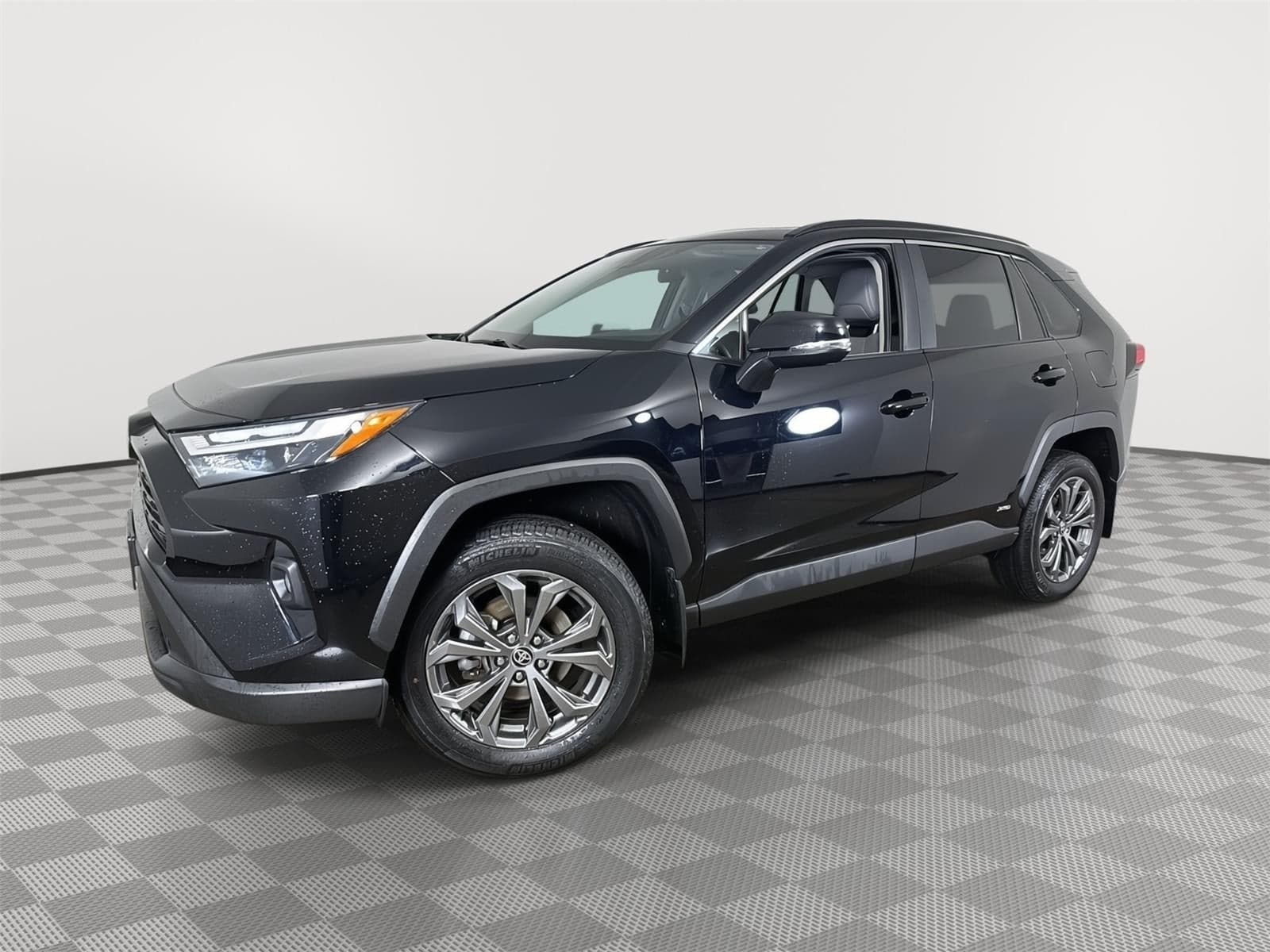 2024 Toyota RAV4 Hybrid XLE Premium — photo 1 of 5