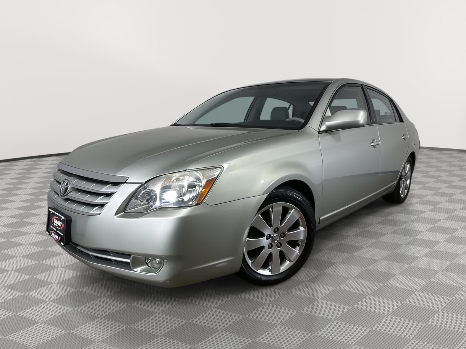 2006 Toyota Avalon XLS — photo 1 of 5