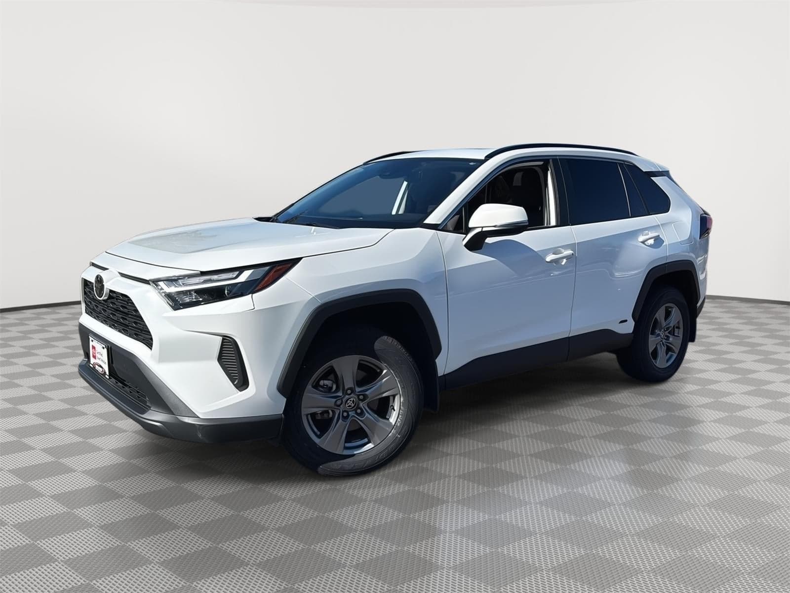2025 Toyota RAV4 Base — photo 1 of 33