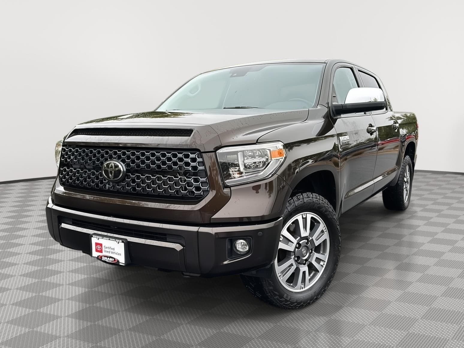 2020 Toyota Tundra 4WD Platinum — photo 1 of 38