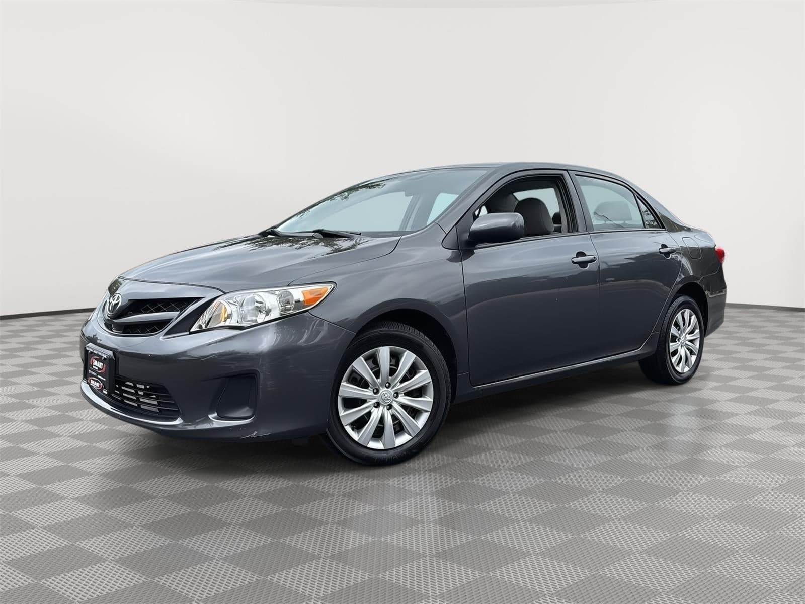 2012 Toyota Corolla LE — photo 1 of 33
