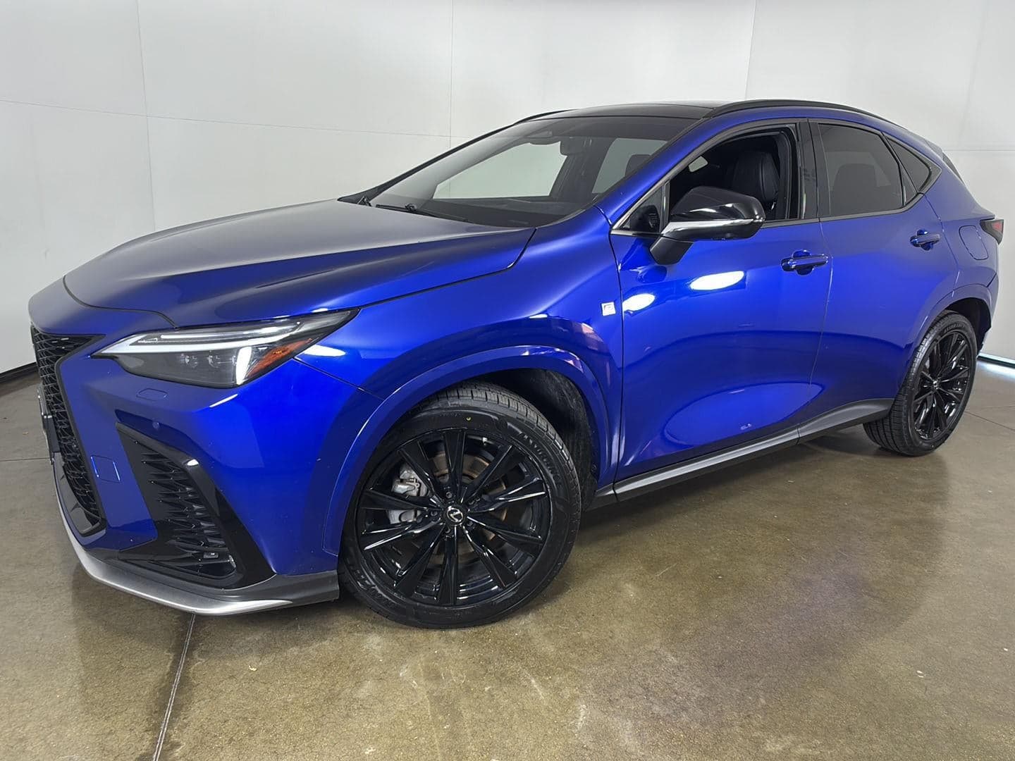 2022 Lexus NX NX 350 F SPORT Handling — photo 1 of 5