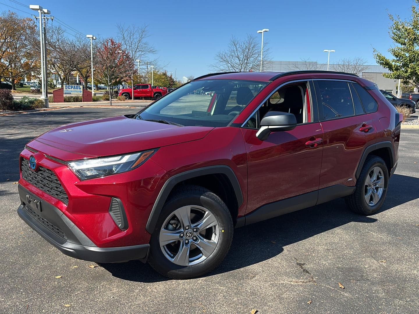 2023 Toyota RAV4 Hybrid LE — photo 1 of 5
