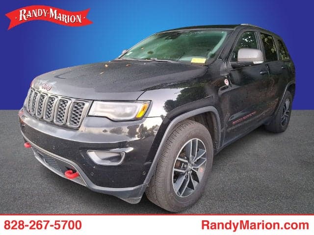 2018 Jeep Grand Cherokee Trailhawk — photo 1 of 10