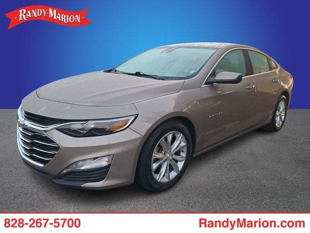 2023 Chevrolet Malibu LT — photo 1 of 21