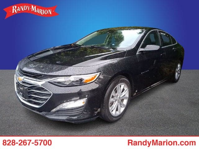 2025 Chevrolet Malibu Base — photo 1 of 10