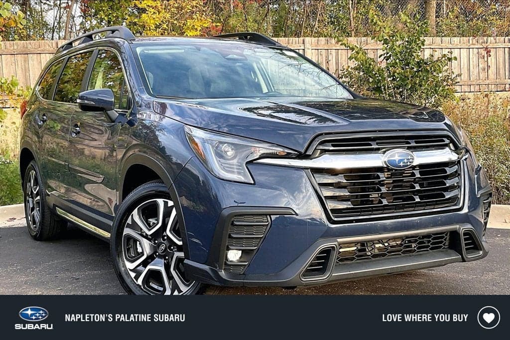 2023 Subaru Ascent Limited — photo 1 of 5