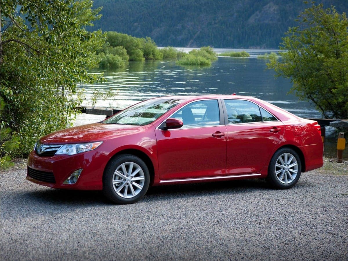 2014 Toyota Camry XLE — photo 1 of 5
