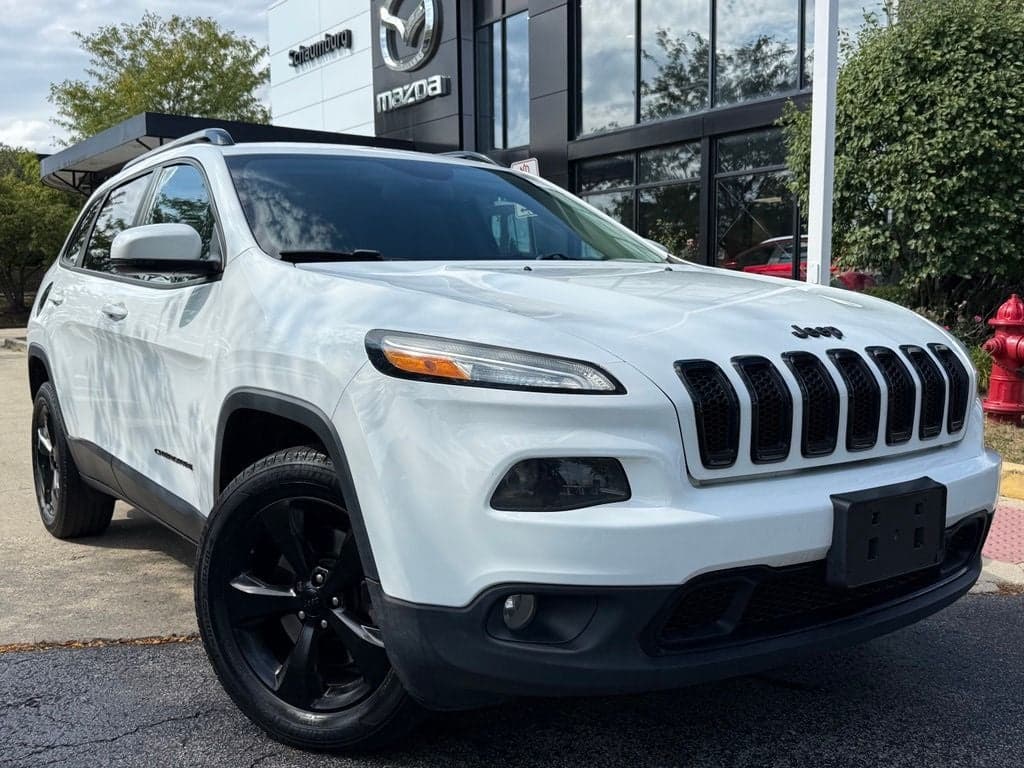 2015 Jeep Cherokee Latitude — photo 1 of 41