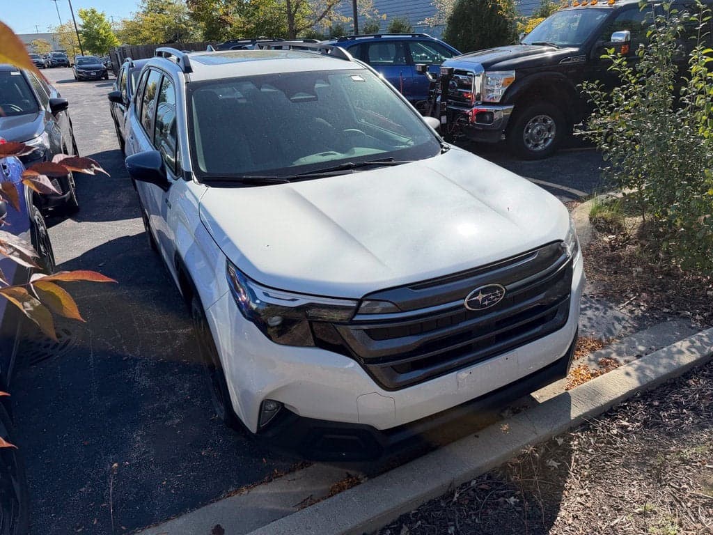 2026 Subaru Forester Premium Hybrid — photo 1 of 5