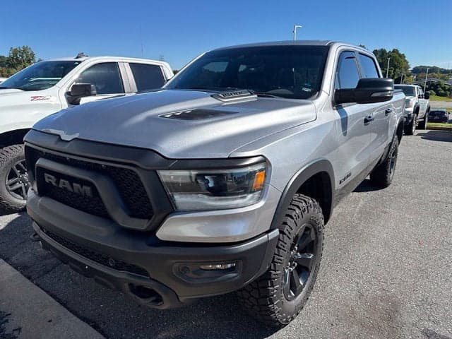 2023 RAM 1500 Base — photo 1 of 10