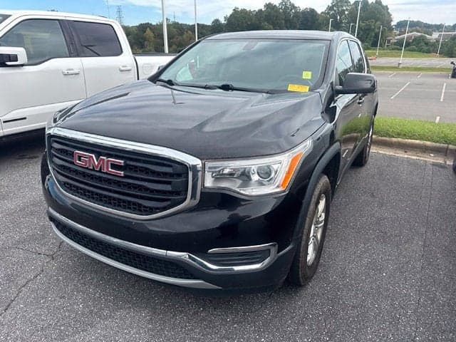2019 GMC Acadia SLE — photo 1 of 6
