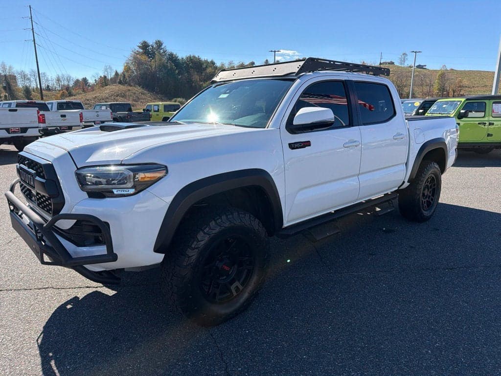 2020 Toyota Tacoma 4WD Base — photo 1 of 5