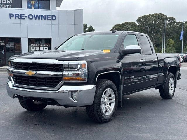 2018 Chevrolet Silverado 1500 Base — photo 1 of 31