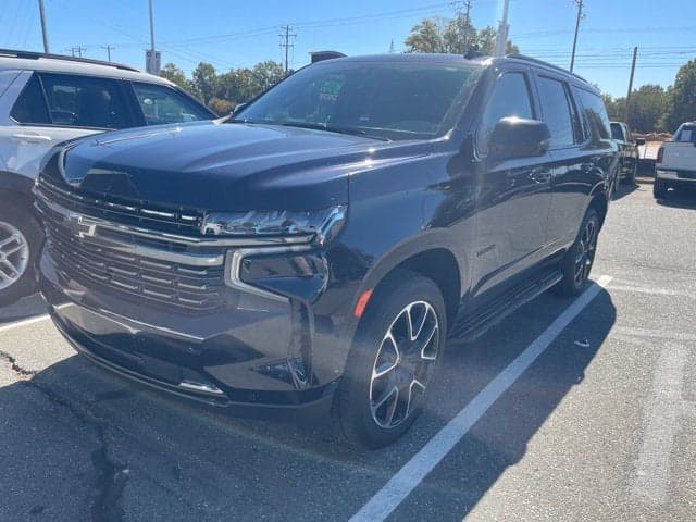 2022 Chevrolet Tahoe RST — photo 1 of 5