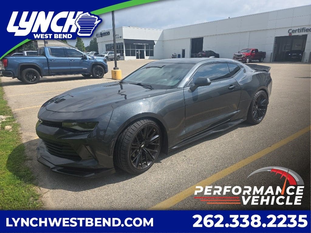 2016 Chevrolet Camaro 2LT — photo 1 of 45