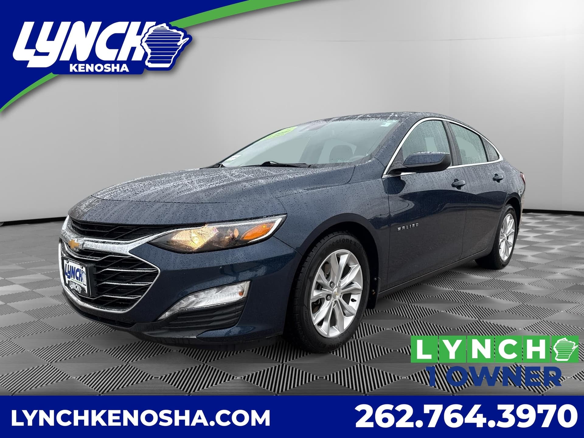 2019 Chevrolet Malibu LT — photo 1 of 55