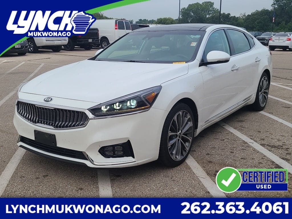 2019 Kia Cadenza Technology — photo 1 of 38