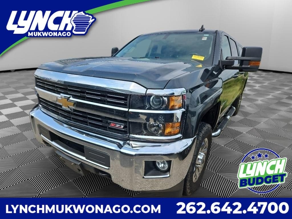 2017 Chevrolet Silverado LT — photo 1 of 45