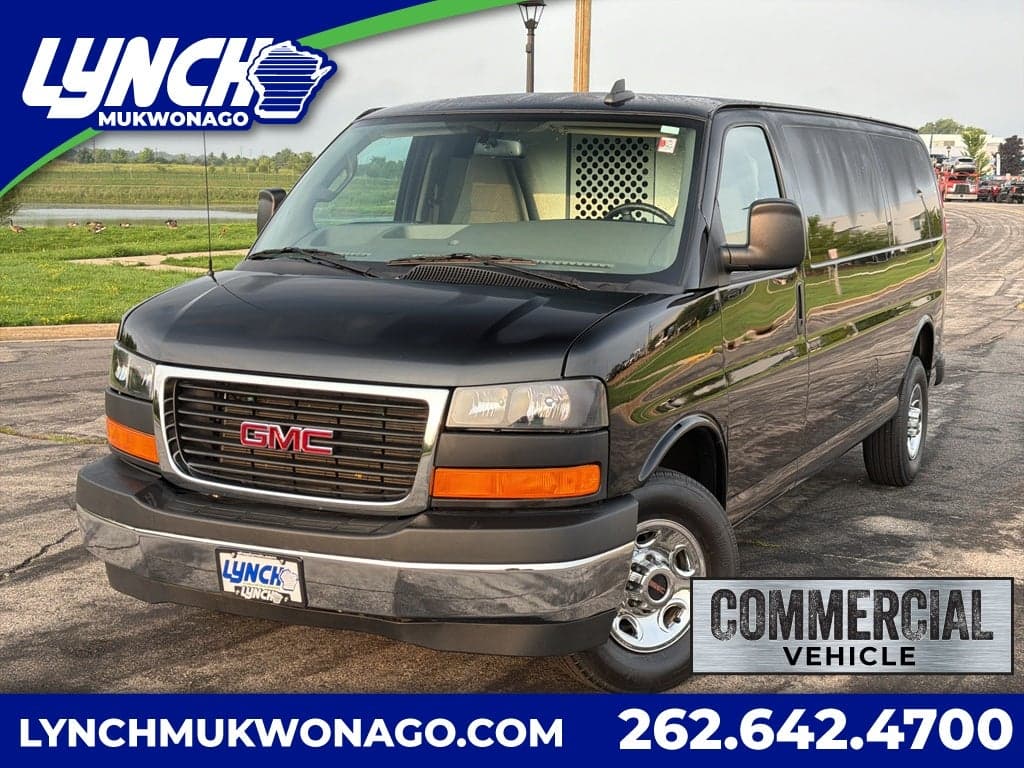 2023 GMC Savana Work Van — photo 1 of 37