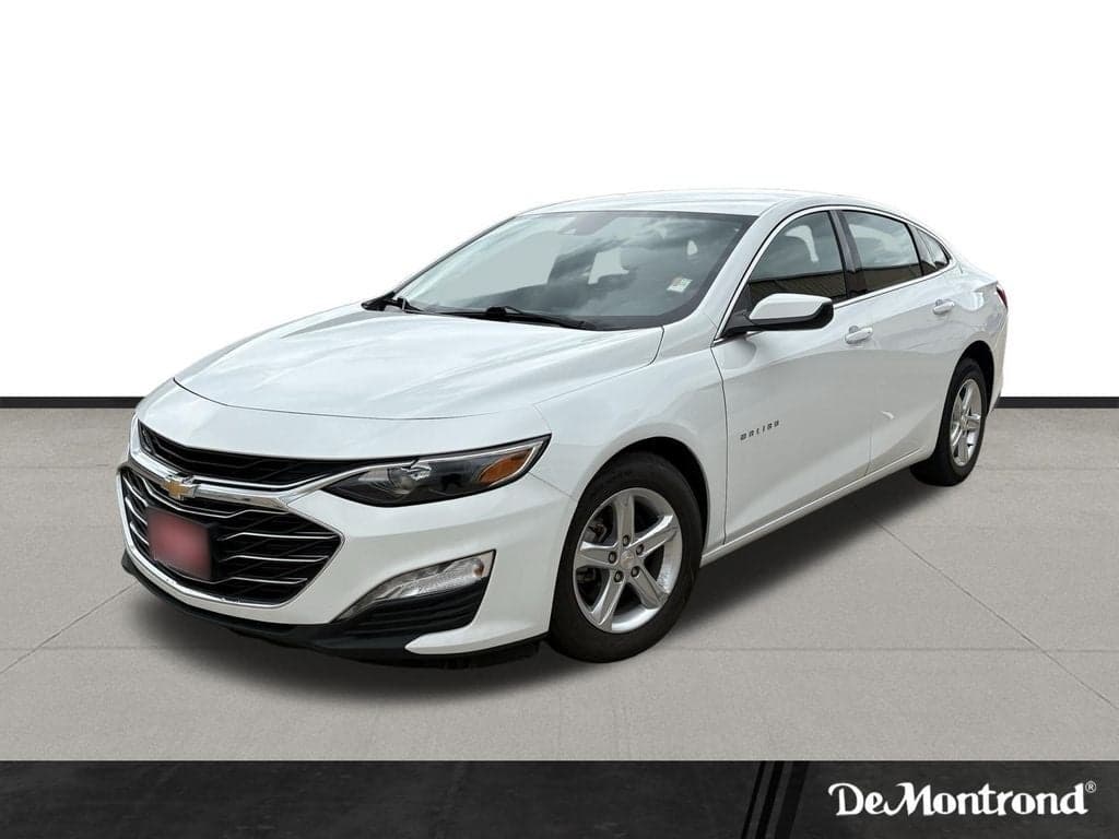 2024 Chevrolet Malibu LT — photo 1 of 25