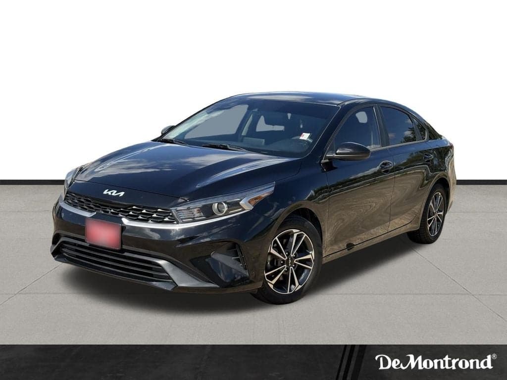 2022 Kia Forte LXS — photo 1 of 28