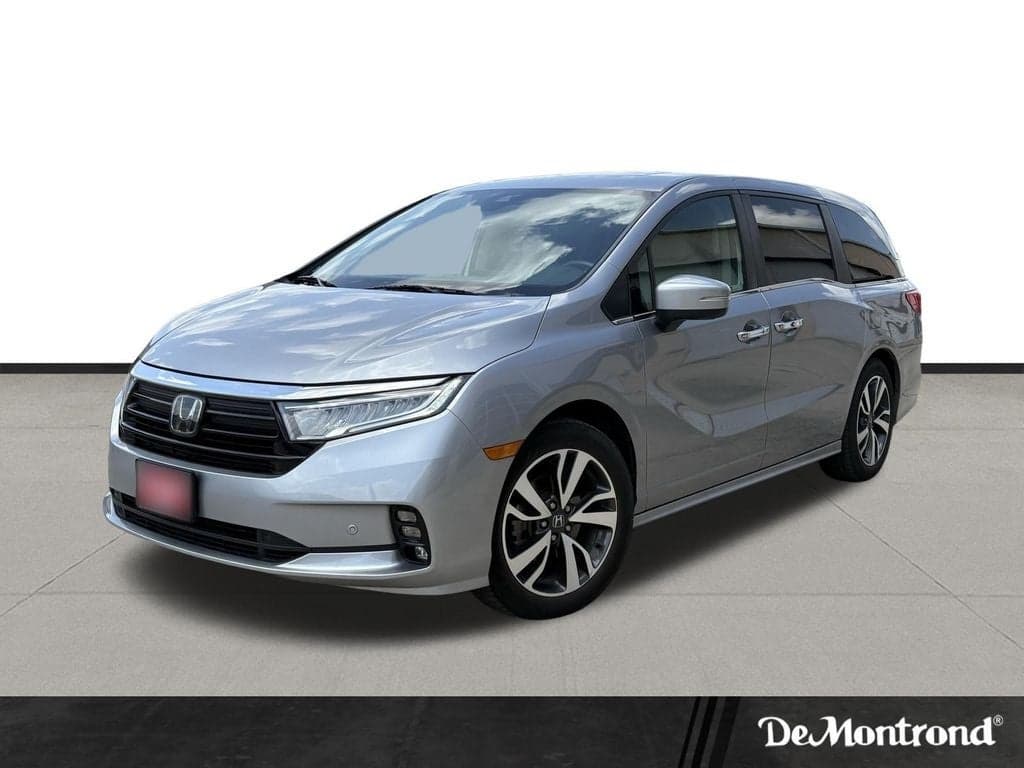 2022 Honda Odyssey Touring — photo 1 of 29