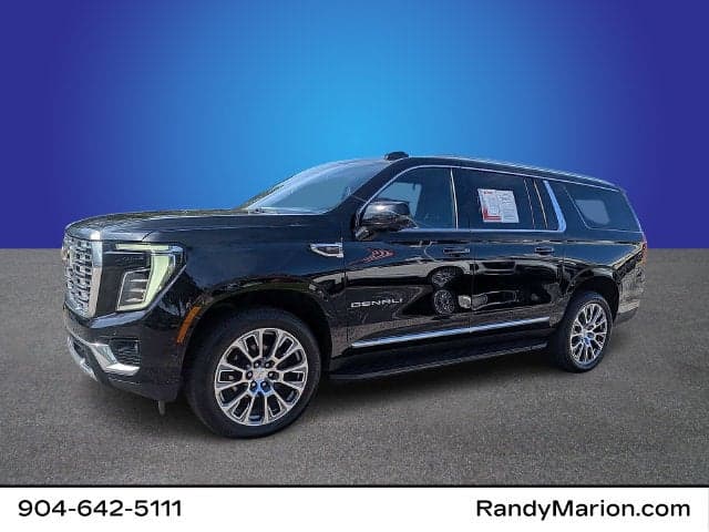 2025 GMC Yukon XL Denali — photo 1 of 36