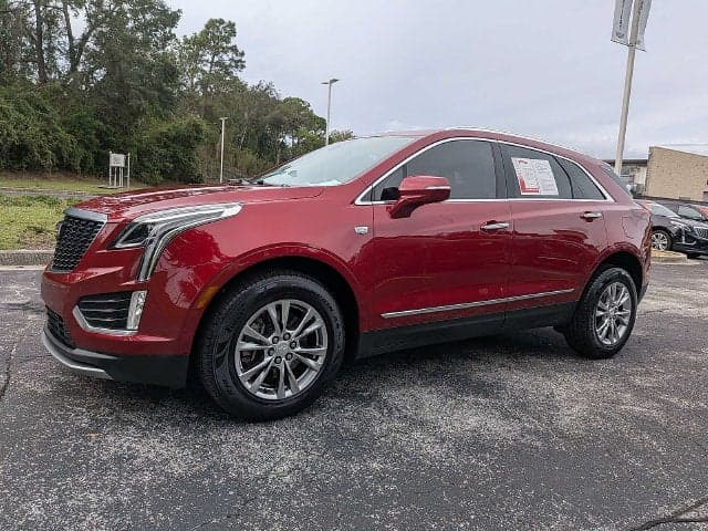 2020 Cadillac XT5 Base — photo 1 of 5