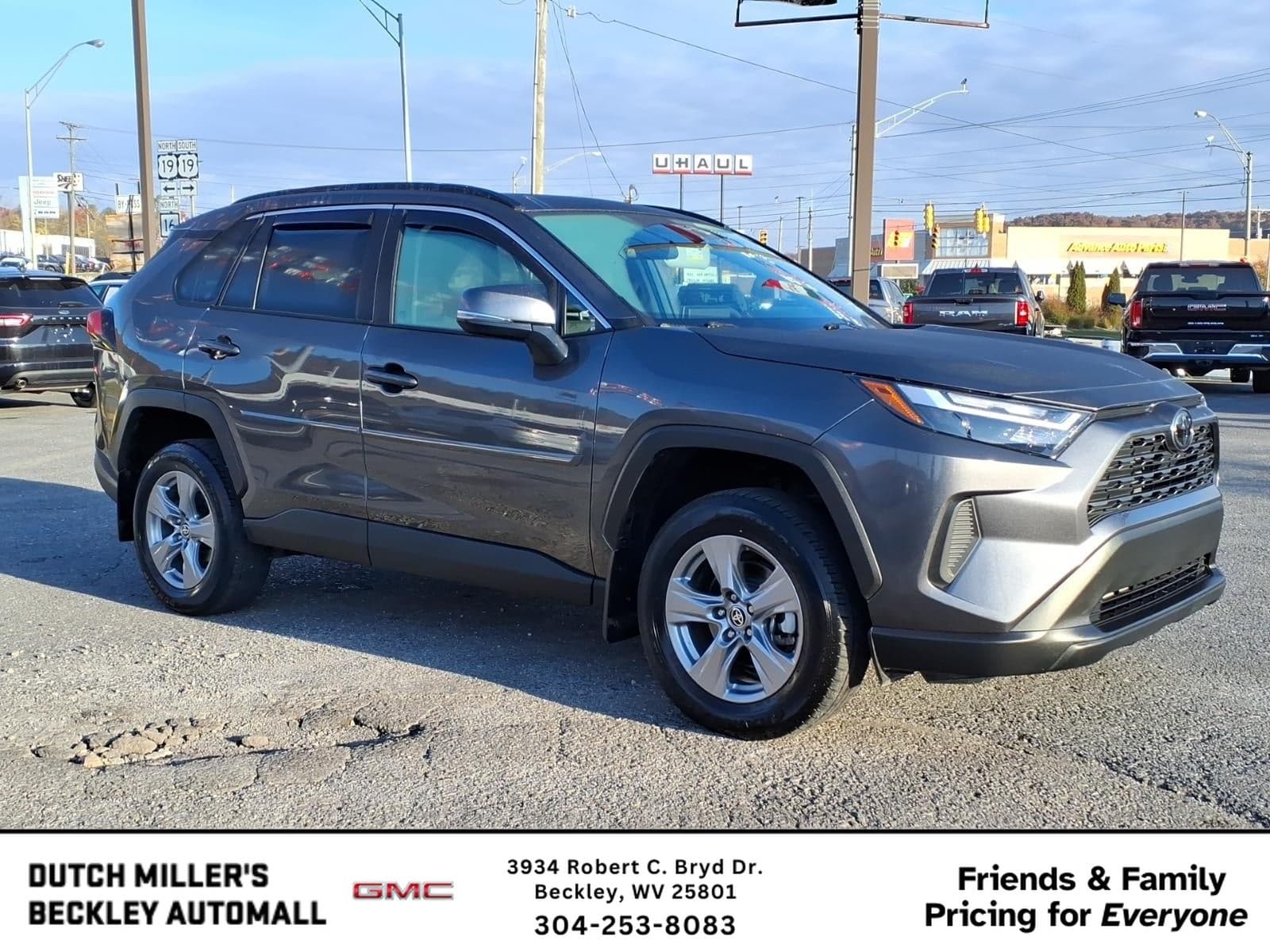 2025 Toyota RAV4 XLE — photo 1 of 5