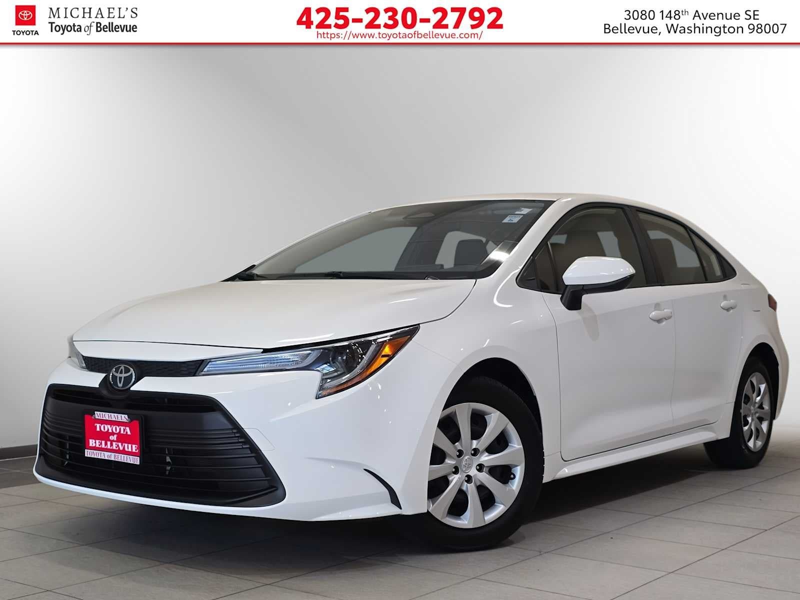 2024 Toyota Corolla LE — photo 1 of 32