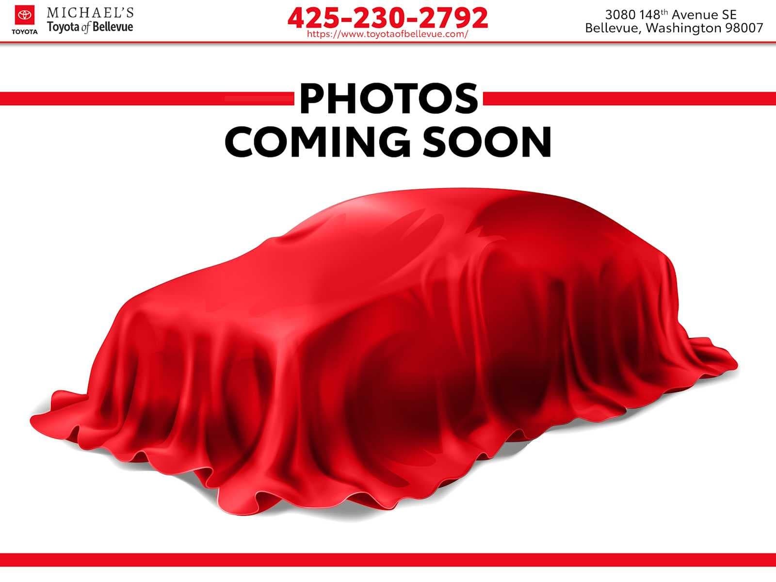 2026 Toyota RAV4 Plug-In Hybrid XSE — photo 1 of 12