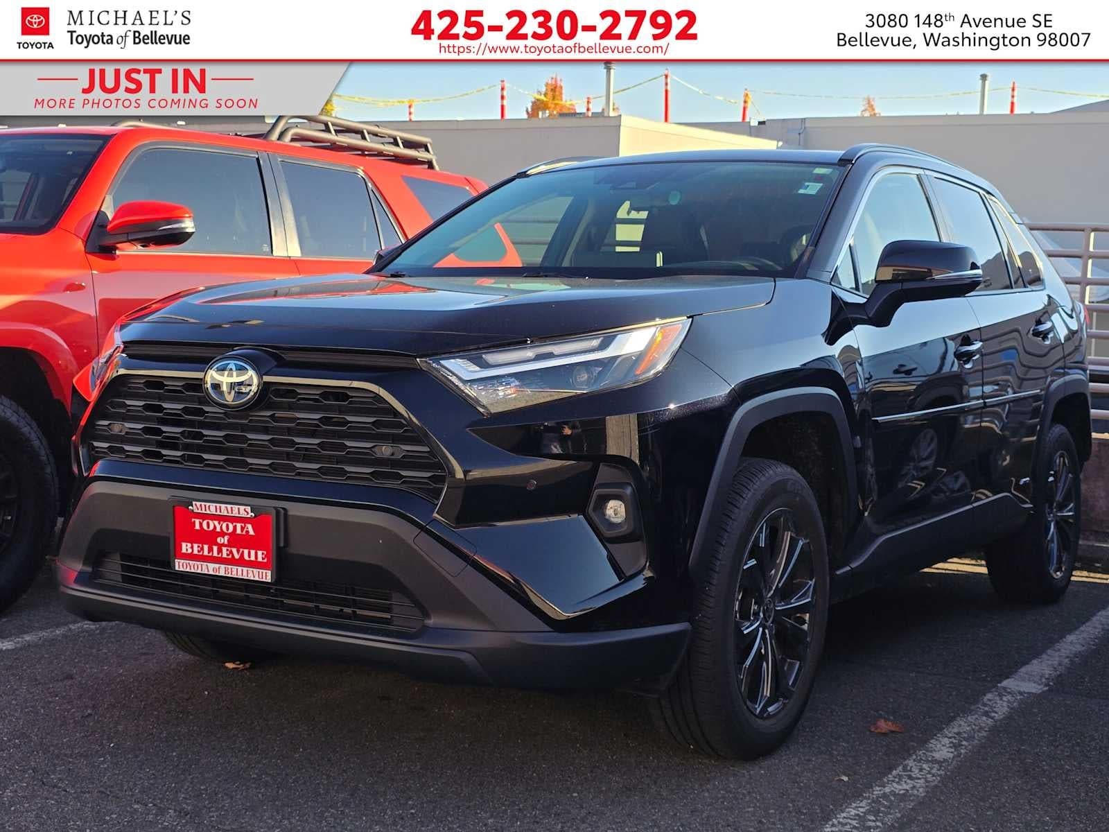 2024 Toyota RAV4 Hybrid XLE Premium — photo 1 of 5