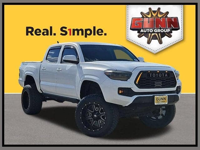2020 Toyota Tacoma 4WD SR — photo 1 of 41
