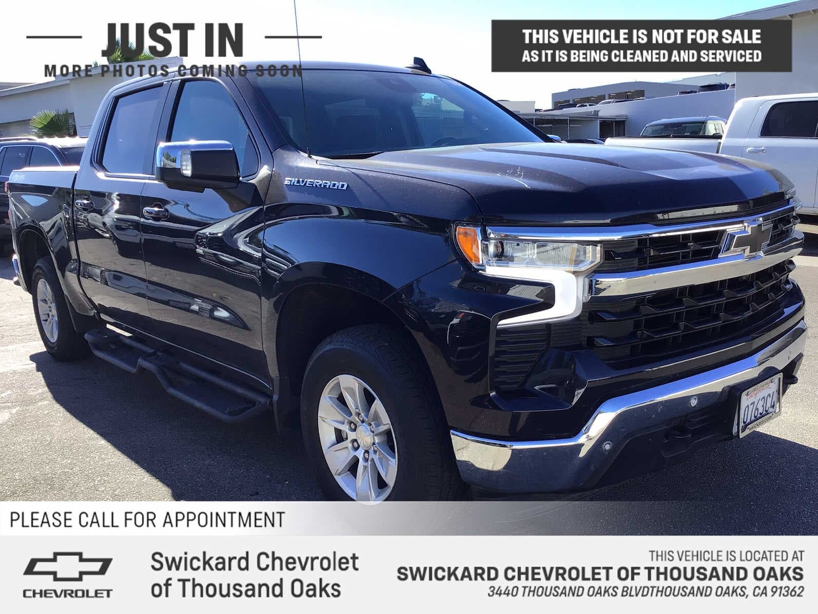 2024 Chevrolet Silverado 1500 LT — photo 1 of 5