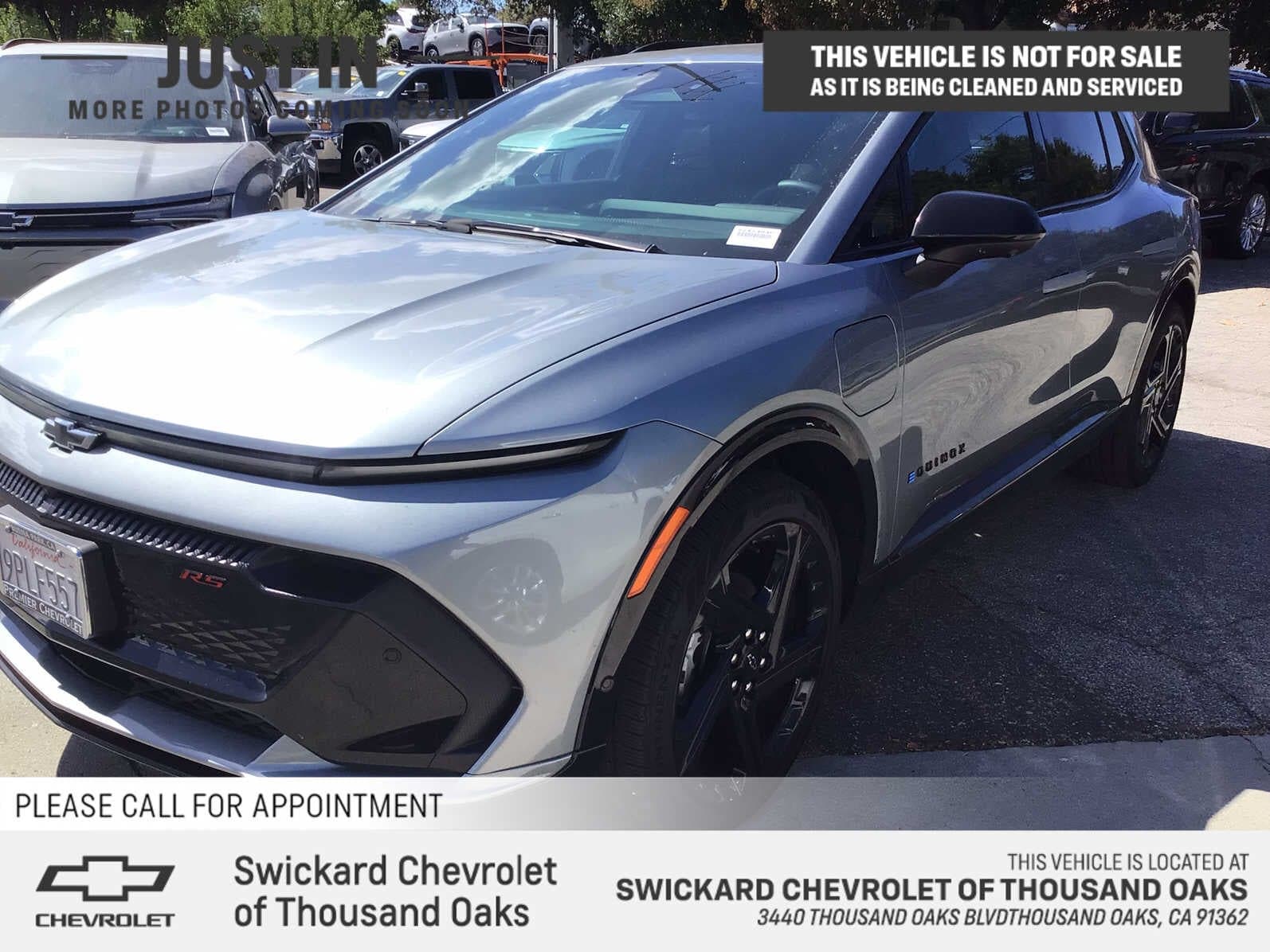 2024 Chevrolet Equinox EV RS — photo 1 of 7