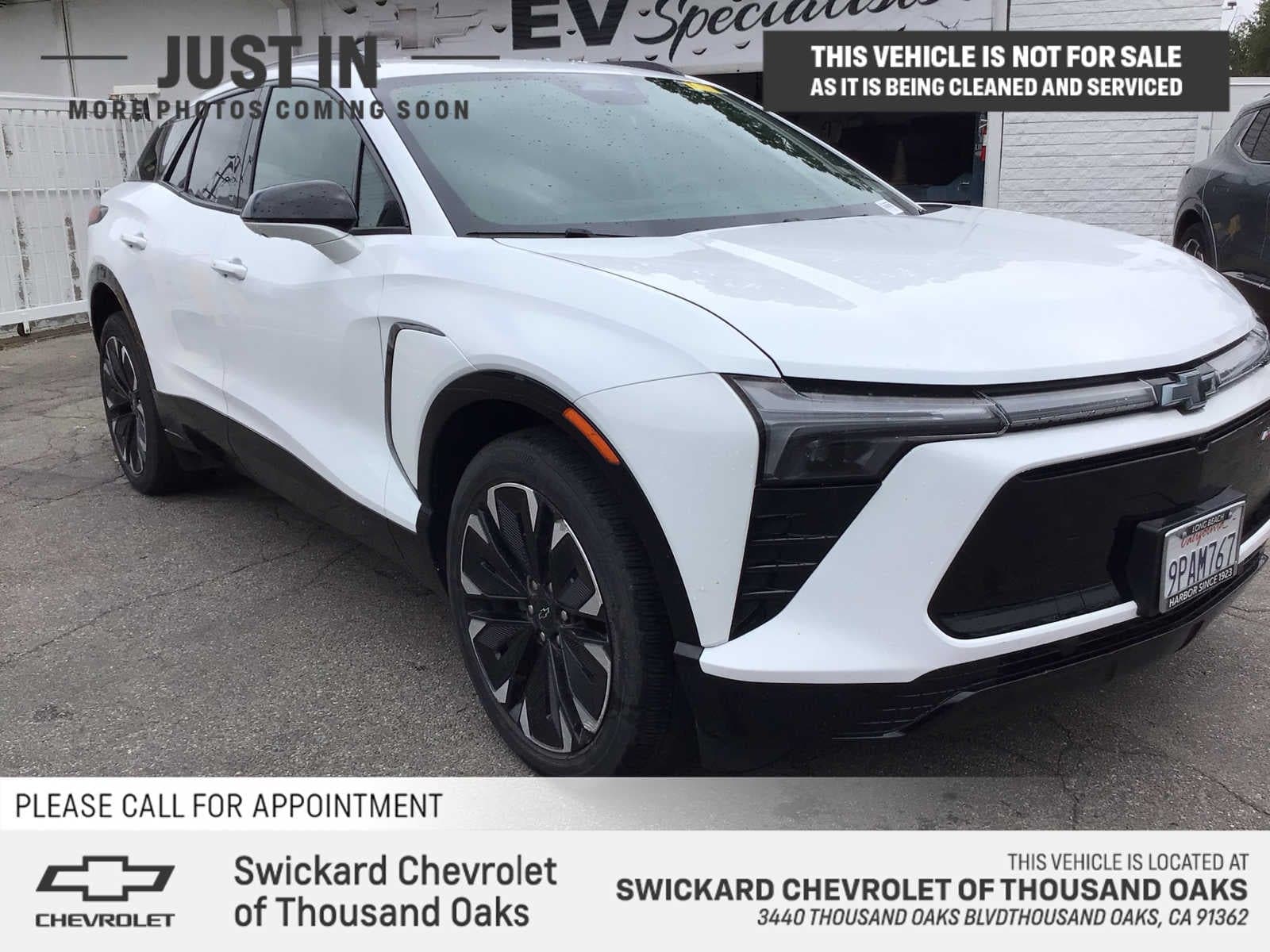 2024 Chevrolet Blazer EV eAWD RS — photo 1 of 7