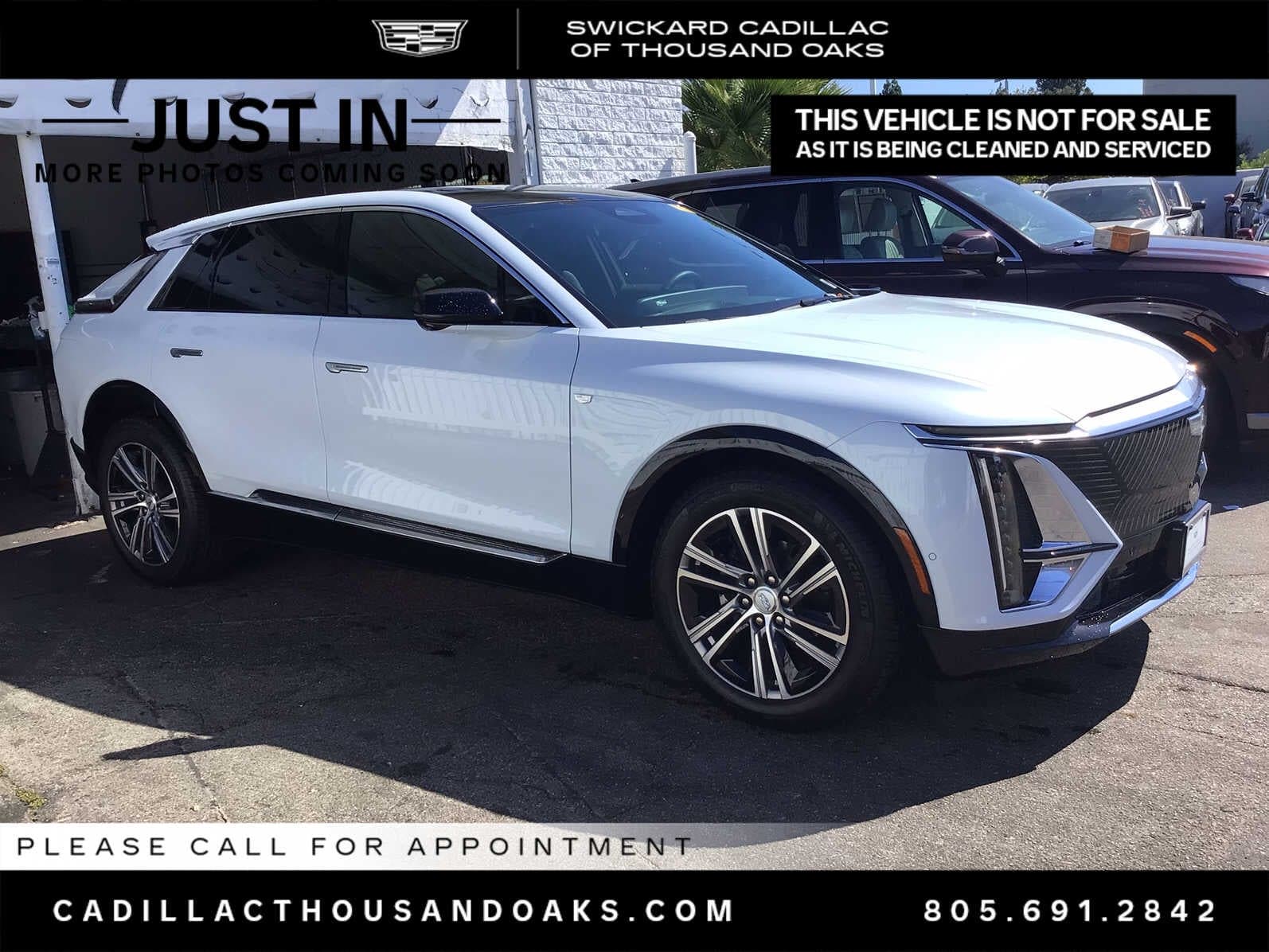2026 Cadillac LYRIQ Luxury — photo 1 of 7