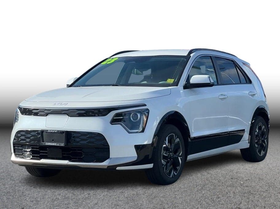 2023 Kia Niro EV Base — photo 1 of 5