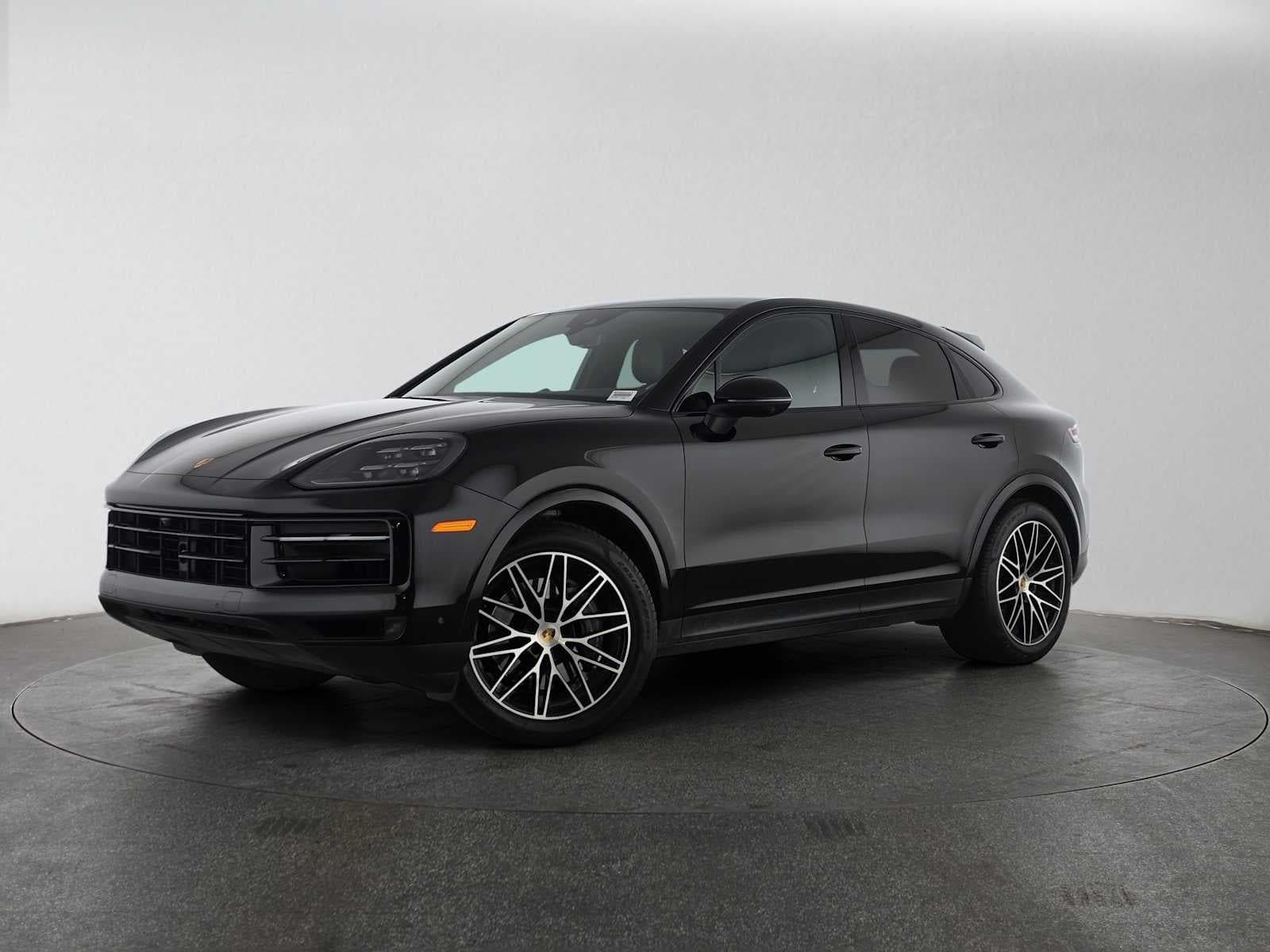 2024 Porsche Cayenne Coupe AWD — photo 1 of 33