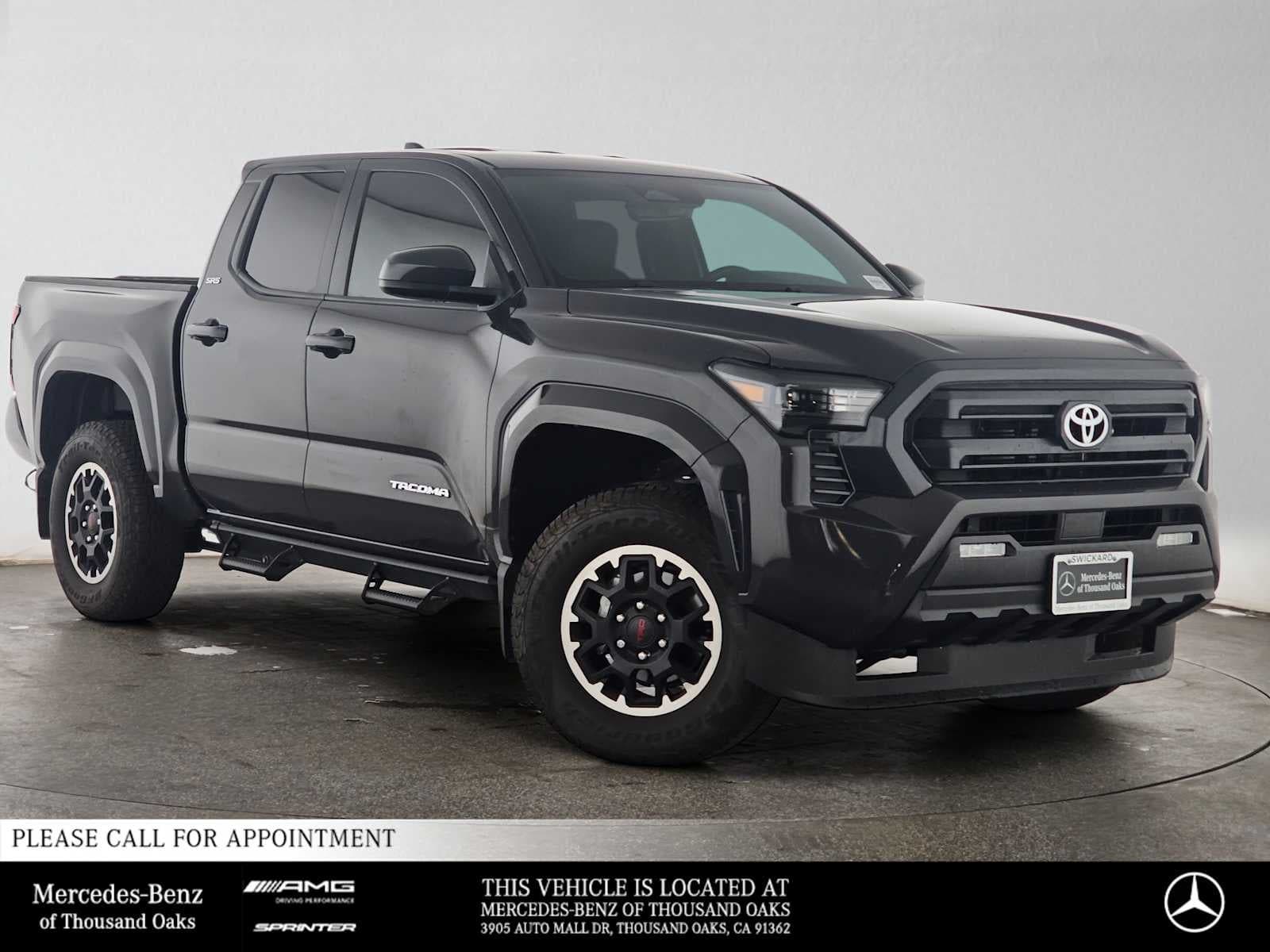 2025 Toyota Tacoma 4WD SR5 — photo 1 of 31