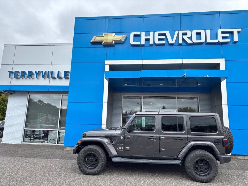 2018 Jeep Wrangler Unlimited Sahara — photo 1 of 19