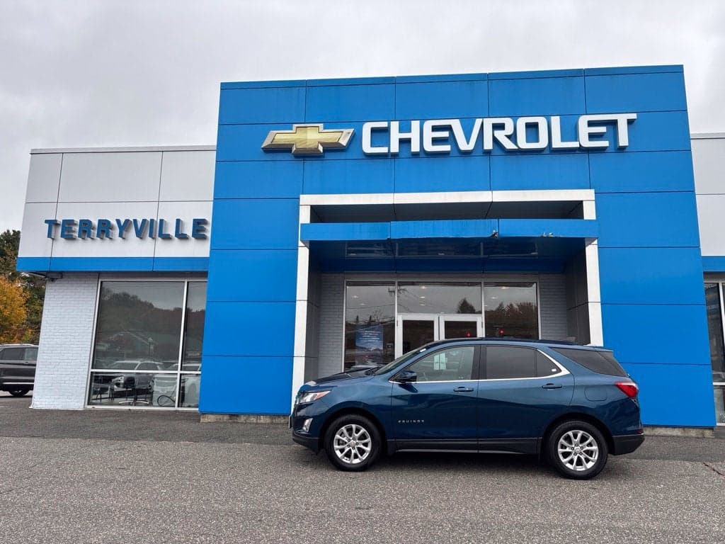 2020 Chevrolet Equinox LT — photo 1 of 5
