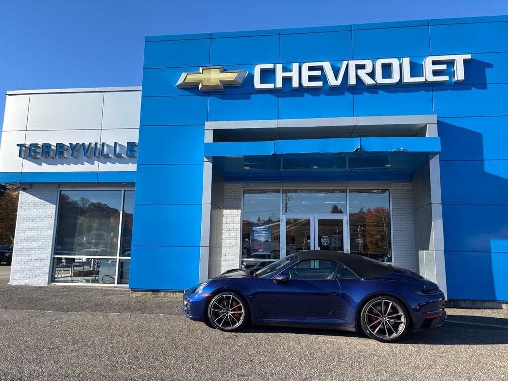 2020 Porsche 911 Carrera S — photo 1 of 5
