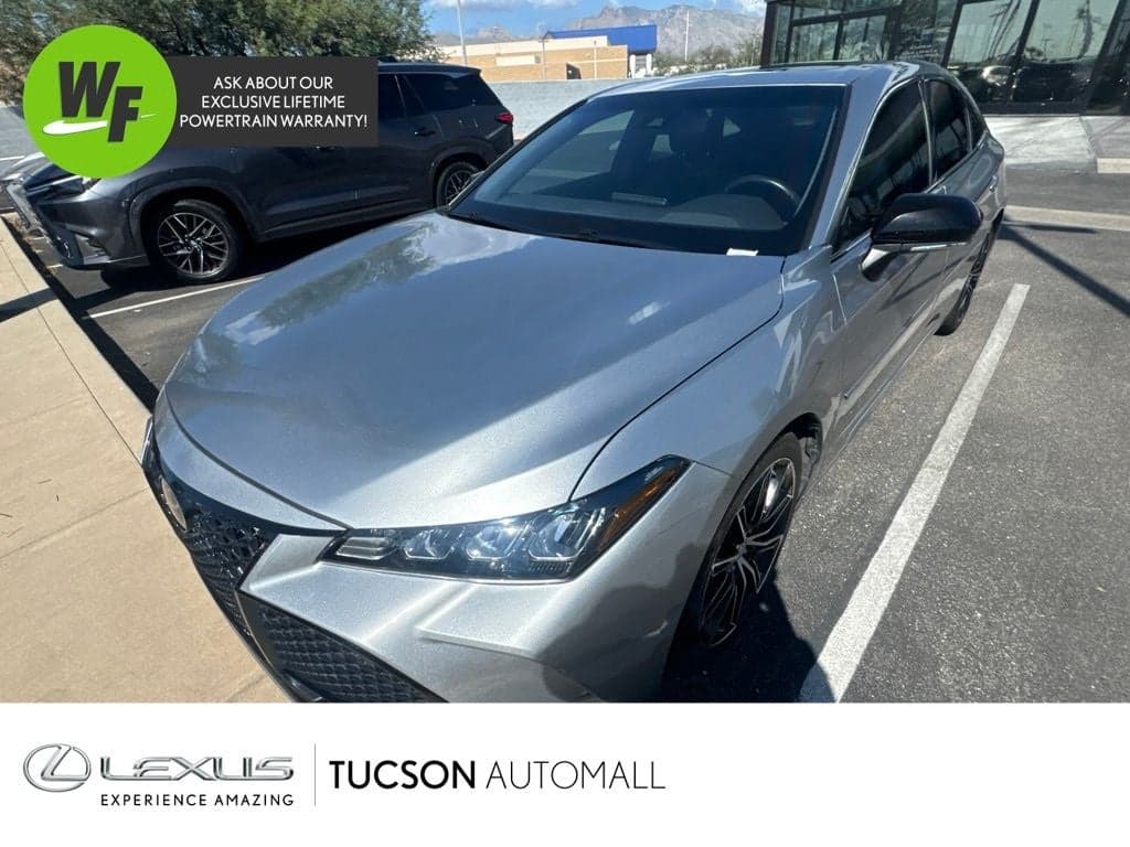 2019 Toyota Avalon XSE — photo 1 of 12
